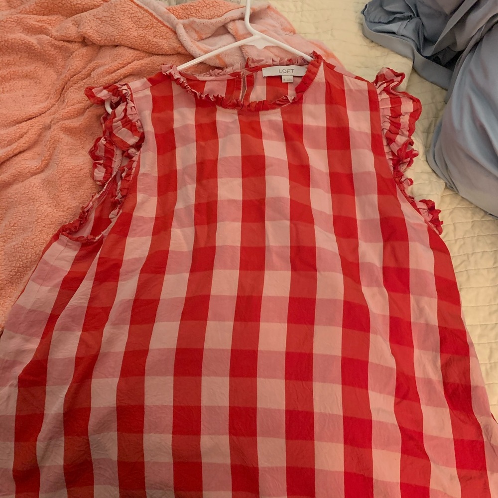 Loft flutter sleeve blouse